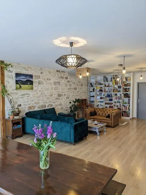Gite Au Coeur Du Vignoble De Cahors, 5 Chambres Villeseque Holiday home